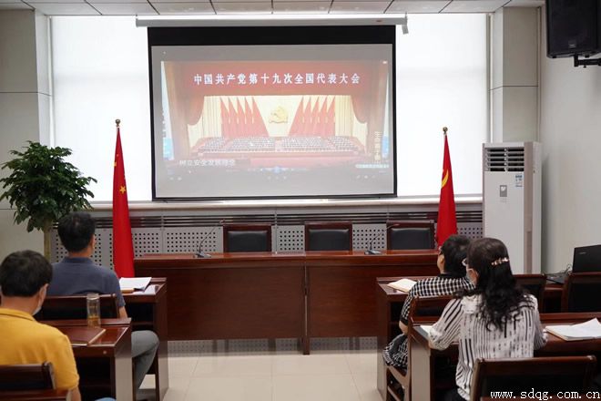 輕工供銷(xiāo)公司開(kāi)展“一把手”講安全暨“安全生產(chǎn)月”宣傳活動(dòng)