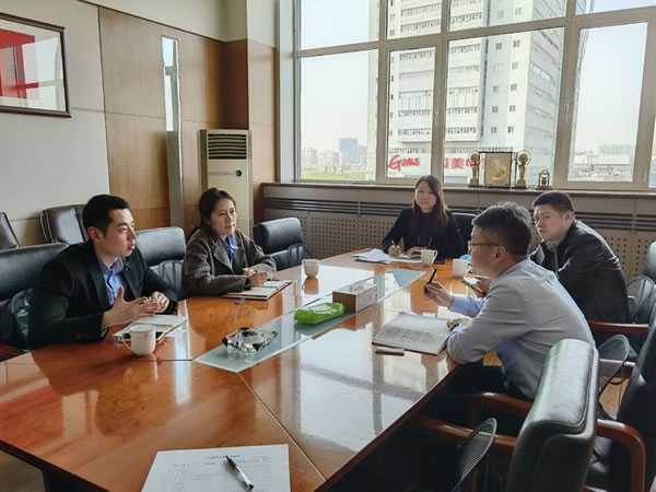 歷下區(qū)投資促進局、泉城路街道辦事處到山東省輕工業(yè)供銷有限公司進行走訪調研