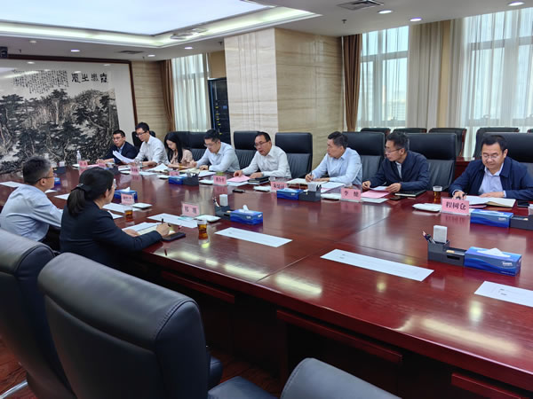 山東國投公司黨委副書記、董事、總經(jīng)理董合平督導(dǎo)輕工供銷公司治理體系建設(shè)情況